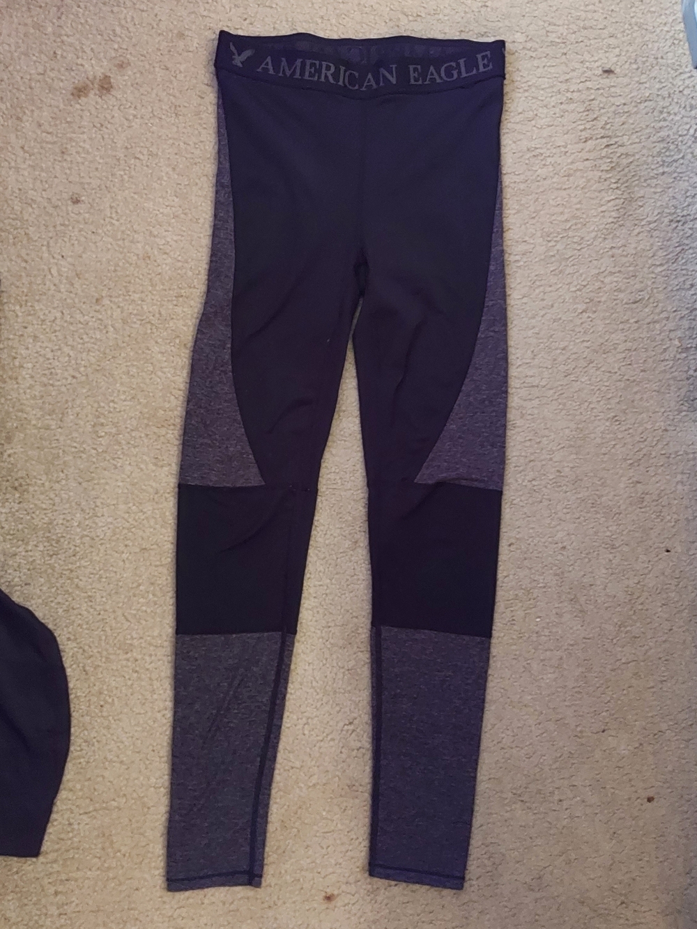 American Eagle Outfitters Black & Charcoal Colorblock Leggings